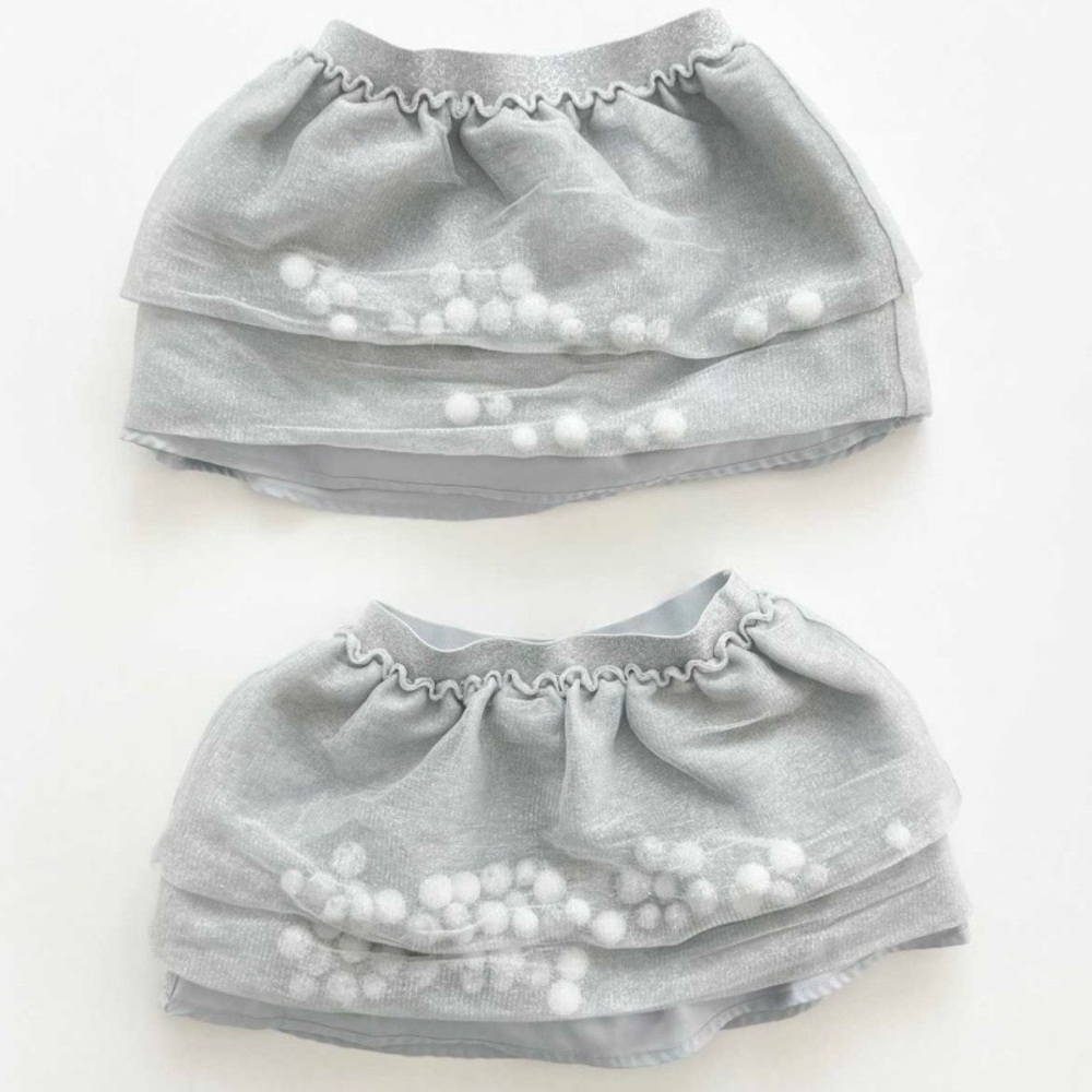 Cat & Jack gray tulle skirt featuring glitter and pom-poms, toddler 4T size